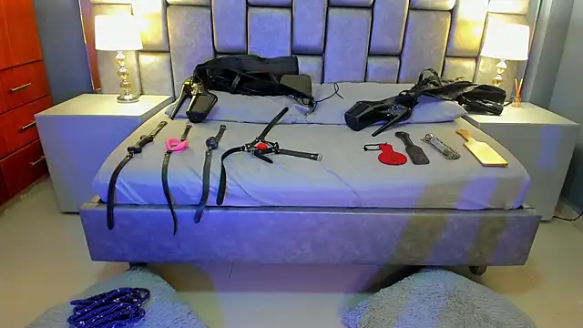 Foxy Assh  online show from September 11, 12:38 pm