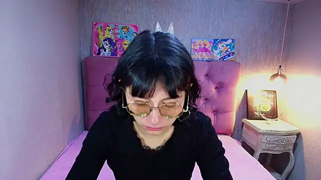charlottemoonxz online show from July 12, 5:47 pm