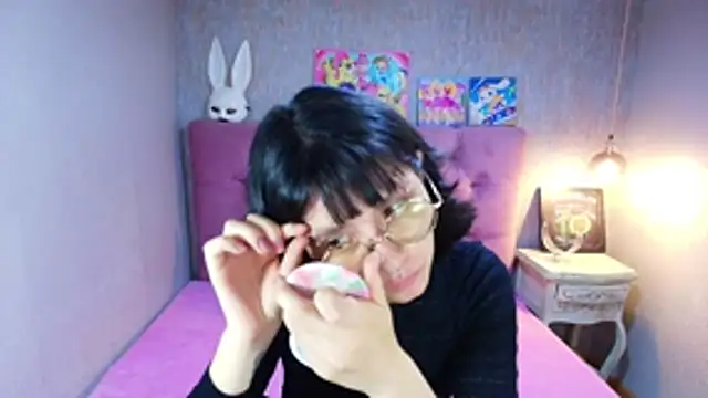 charlottemoonxz online show from June 24, 5:45 pm