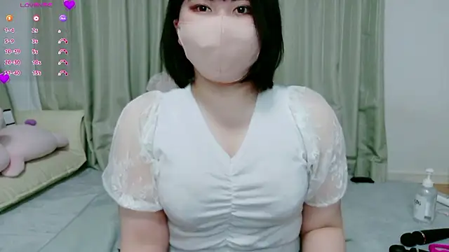mi chat online show from June 22, 2:14 pm