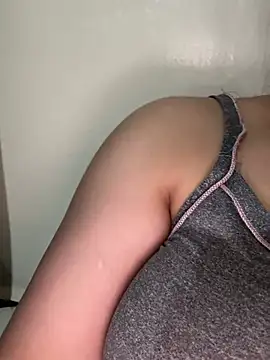 sexyarim online show from April 26, 8:06 pm