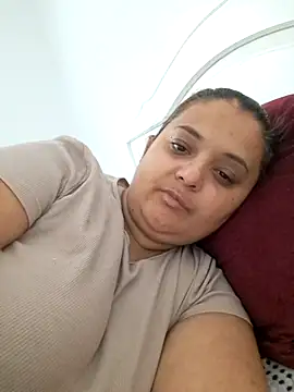 sarahhh1987 online show from October 3, 9:14 am