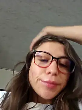 mmm-Virginia online show from February 5, 9:51 pm