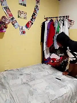 Aaliyah brown online show from November 25, 2:08 pm