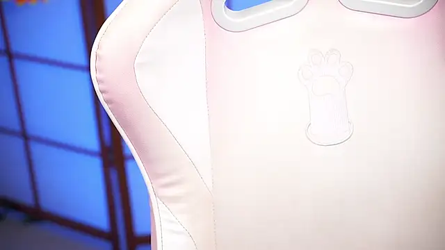 its lola24 online show from September 30, 1:00 am