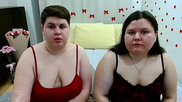 BeckyAndHellen online show from October 29, 6:10 pm