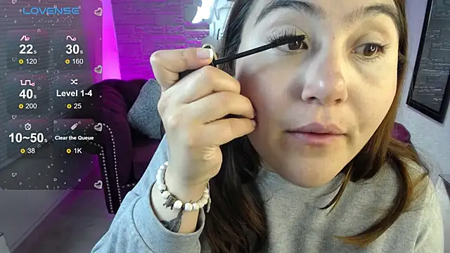 conniejames m online show from July 21, 12:28 pm