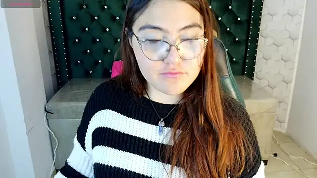 conniejames m online show from July 28, 3:21 pm