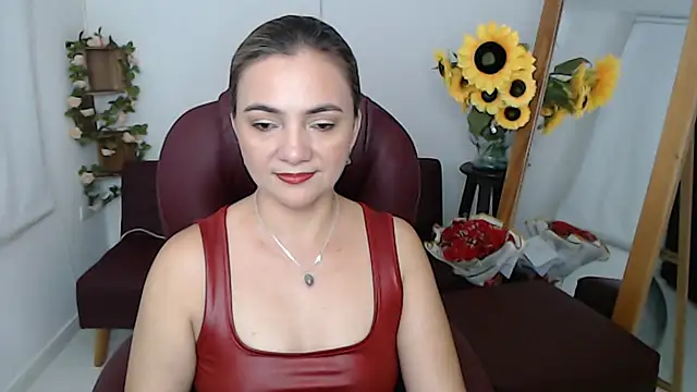 ana milf online show from July 16, 2:21 pm