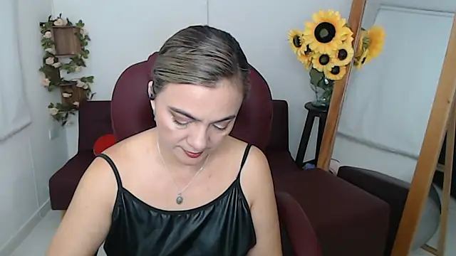 ana milf online show from June 16, 2:40 pm