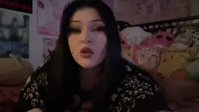 FaeKelly online show from March 1, 2:55 am