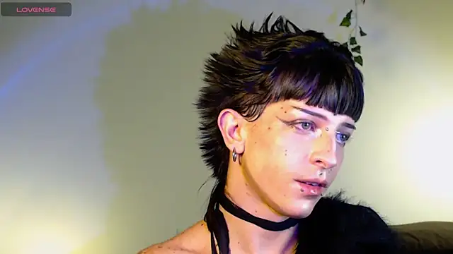 succubot online show from October 28, 6:41 am