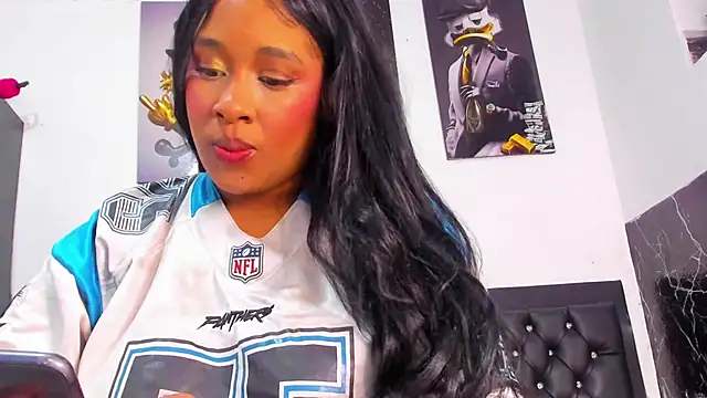 kriixtybrown online show from March 4, 6:47 pm