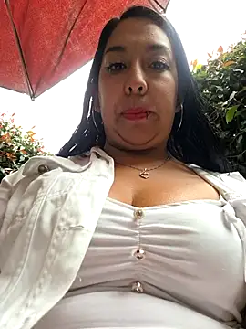 Bella keny online show from July 12, 7:47 pm