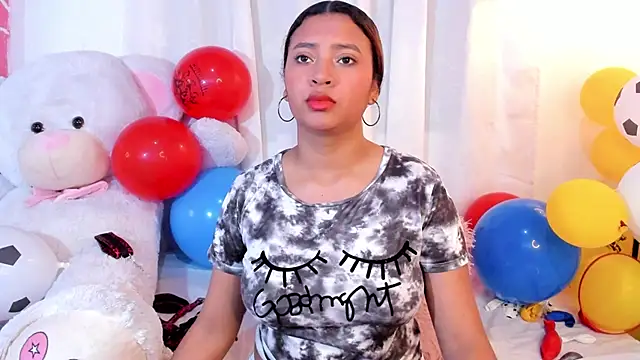 JessyZoe online show from June 22, 11:13 pm