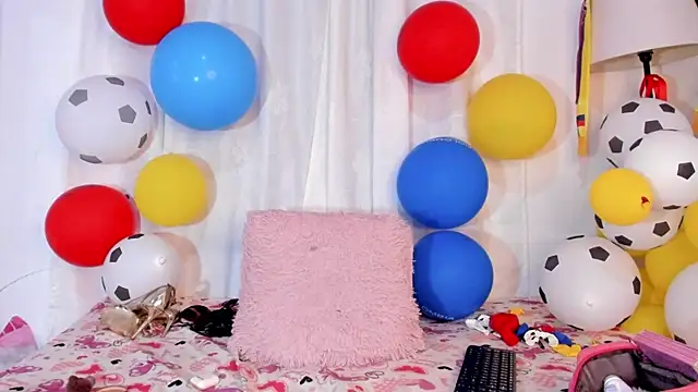 JessyZoe online show from June 29, 7:57 pm