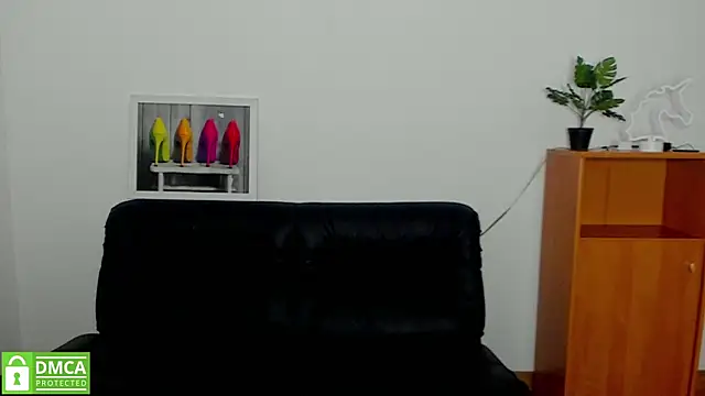 Snapshot of annakillianox chatting on September 12, 5:41 am annakillianox online show from September 12, 5:41 am