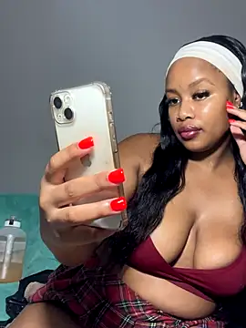 MimiCurves online show from October 28, 8:53 am