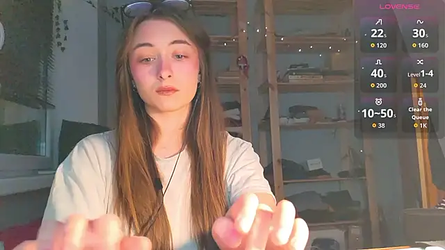 monlight  dana online show from March 15, 7:05 pm