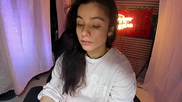 rosse 2504 online show from December 5, 5:25 pm