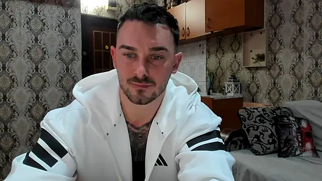 Jonmusclemaster online show from January 18, 9:44 pm