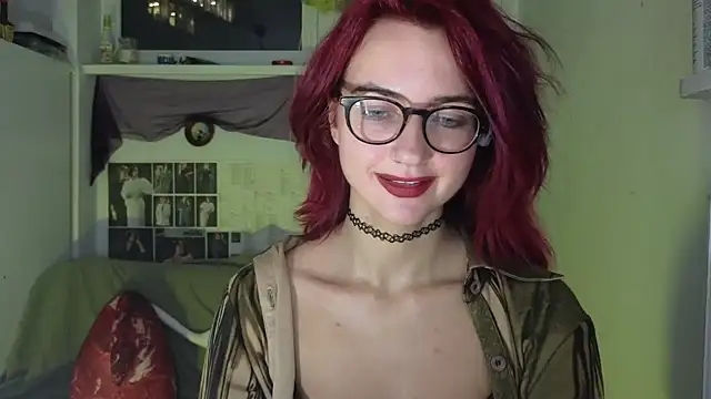Snapshot of TatianaRomanov chatting on October 6, 5:40 pm TatianaRomanov online show from October 6, 5:40 pm