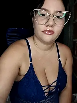 ariana d20 online show from November 17, 10:54 pm