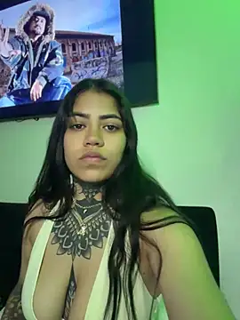 aliensexy online show from August 1, 6:21 pm