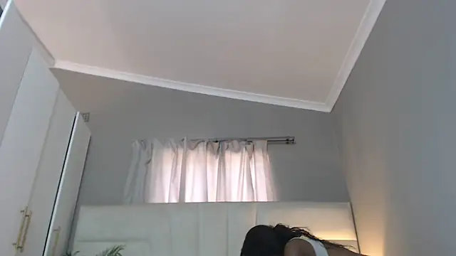 Snapshot of naughtyblackdolie chatting on September 20, 9:51 am naughtyblackdolie online show from September 20, 9:51 am