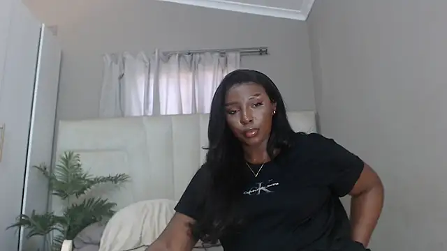 naughtyblackdolie online show from July 29, 10:59 am