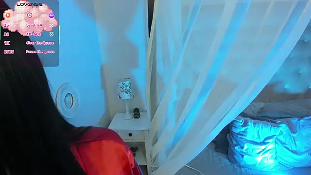 Snapshot of Hanna__Becker_ chatting on October 19, 3:41 am Hanna  Becker  online show from October 19, 3:41 am