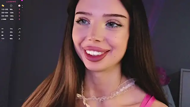 Jessie Johns online show from April 29, 6:24 pm