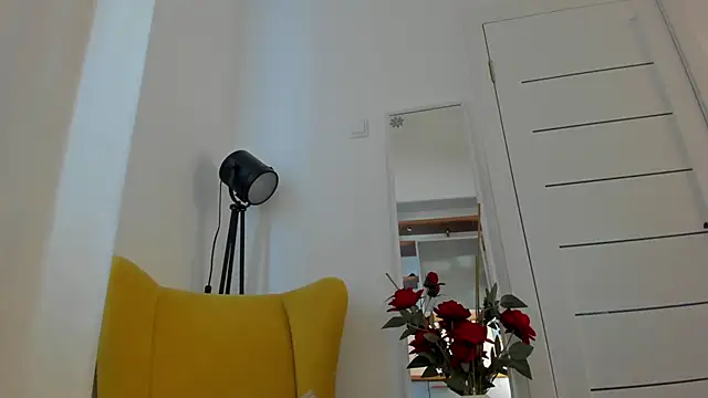 miissblonde online show from May 1, 3:10 am