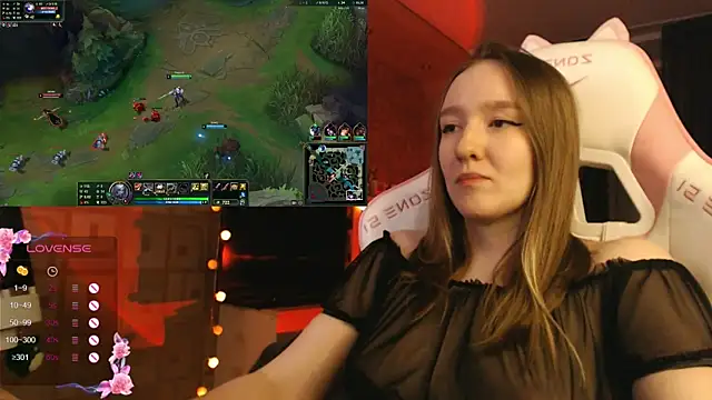 MoonlishSiren online show from October 24, 8:16 pm