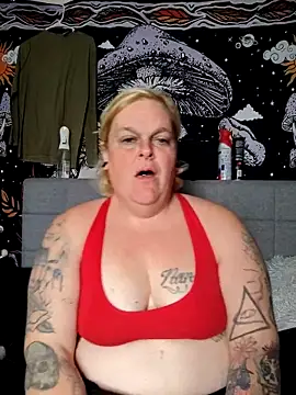 Trans Girl next door420 online show from February 18, 8:30 pm