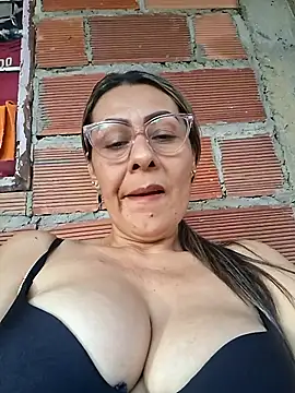 Mia-funny20 online show from June 28, 10:05 pm
