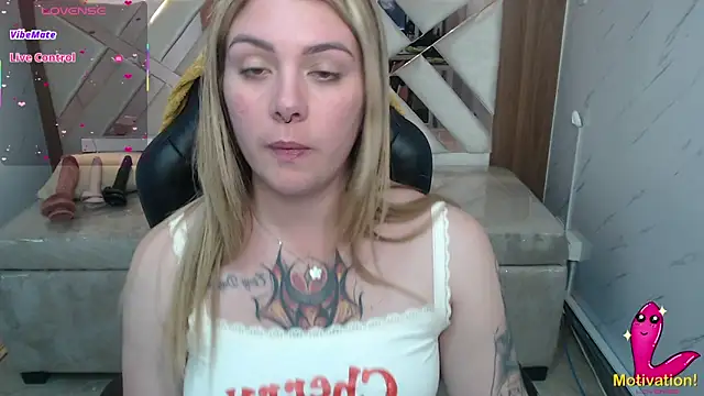 Paula b  online show from June 12, 12:57 pm