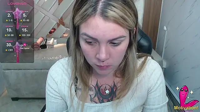 Paula b  online show from June 22, 12:46 pm