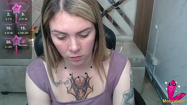 Paula b  online show from July 10, 1:22 pm