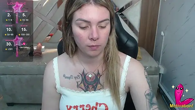Paula b  online show from June 29, 1:00 pm