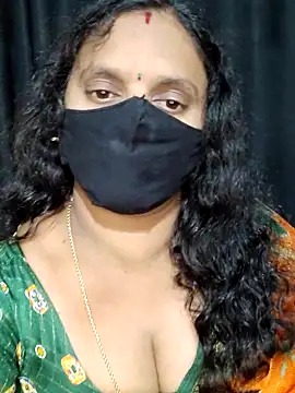 vintage-vibs online show from October 12, 5:48 pm