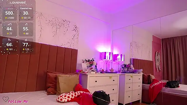 PinkySparks online show from December 15, 6:13 pm