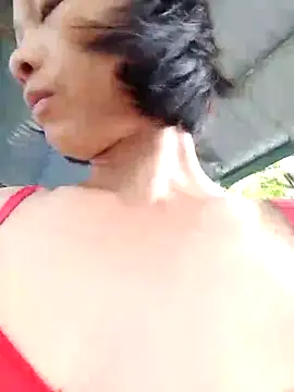 Snapshot of Aninyin22 chatting on October 7, 7:24 am Aninyin22 online show from October 7, 7:24 am