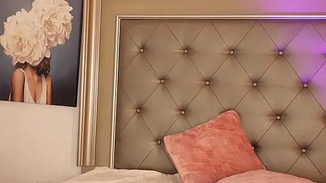 Alexxa online show from July 26, 3:36 am
