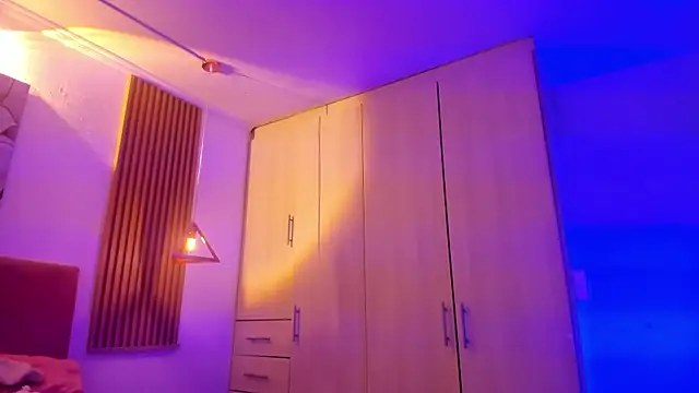 mia nevaeh online show from February 12, 7:48 pm