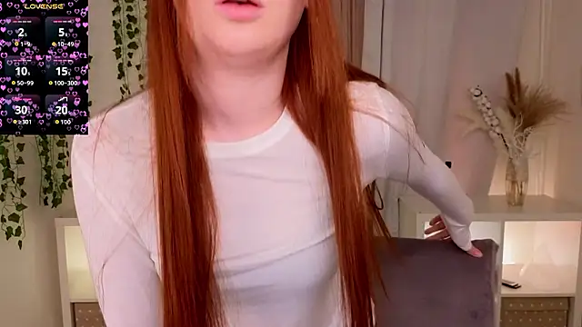 Freckle Diyana online show from January 31, 9:24 pm