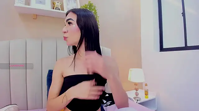 Mia thompson 19 online show from July 9, 8:22 pm