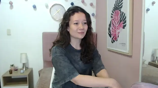 lanna 1878 online show from June 22, 1:19 pm