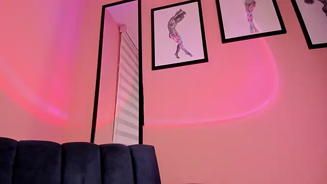 Snapshot of SensualJane2 chatting on October 22, 1:43 am SensualJane2 online show from October 22, 1:43 am