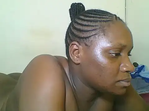 Prettyface25 online show from May 14, 7:19 pm